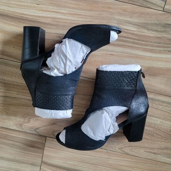 Emanuele Castro Italy Leather Caged T-Strap Bootie Block Heel Sandal in Black 38 - Picture 12 of 16